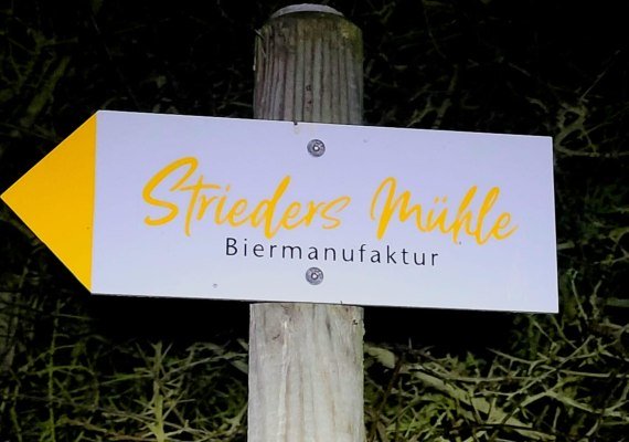 Hinweisschild | &copy; B. Vogt