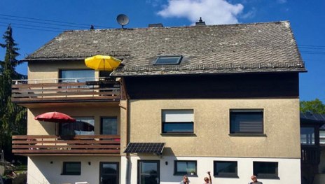 Hausansicht | &copy; Almut Steckel