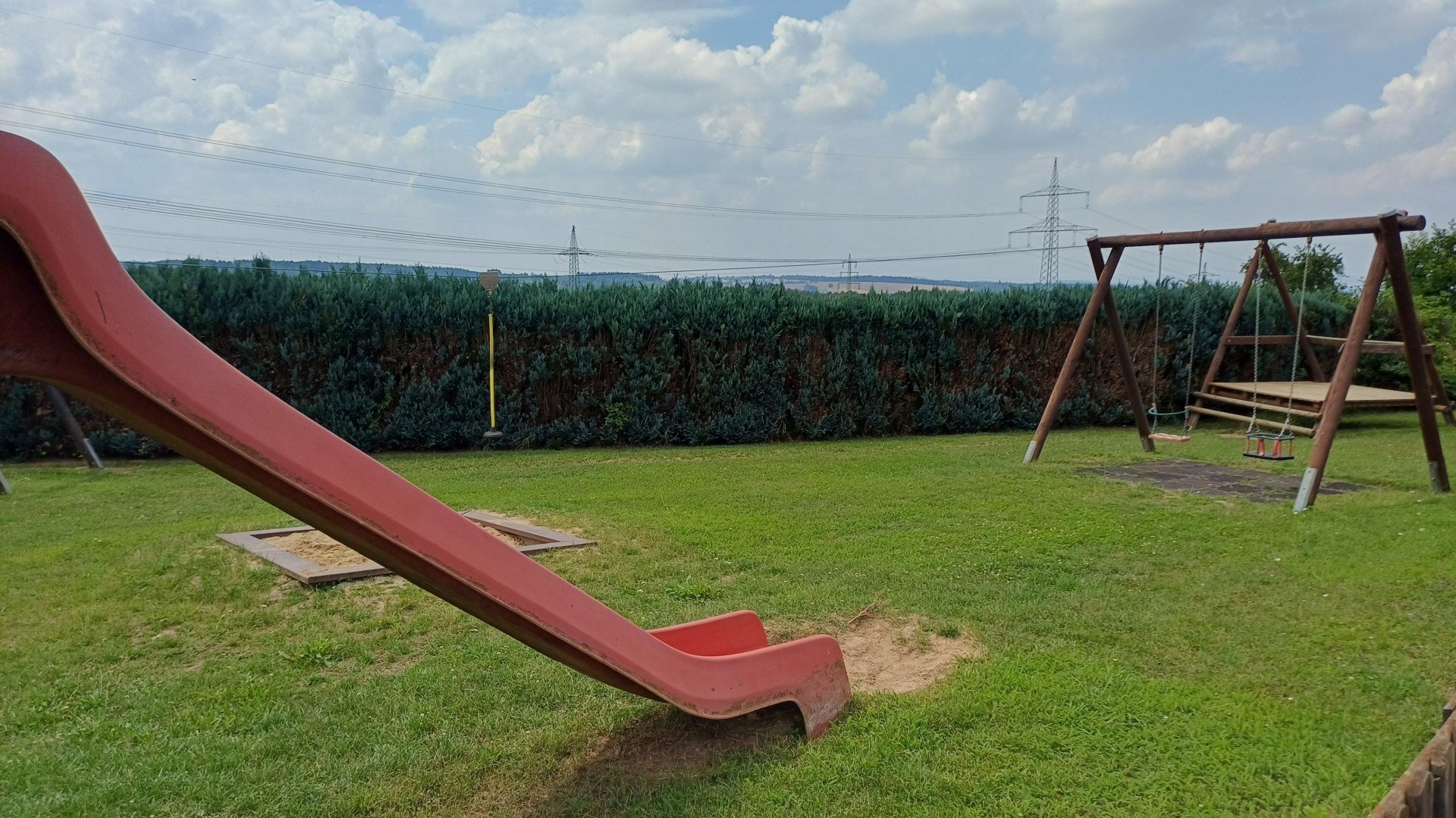 Rutsche und Schaukel | &copy; TI Hunsr&uuml;ck-Mittelrhein