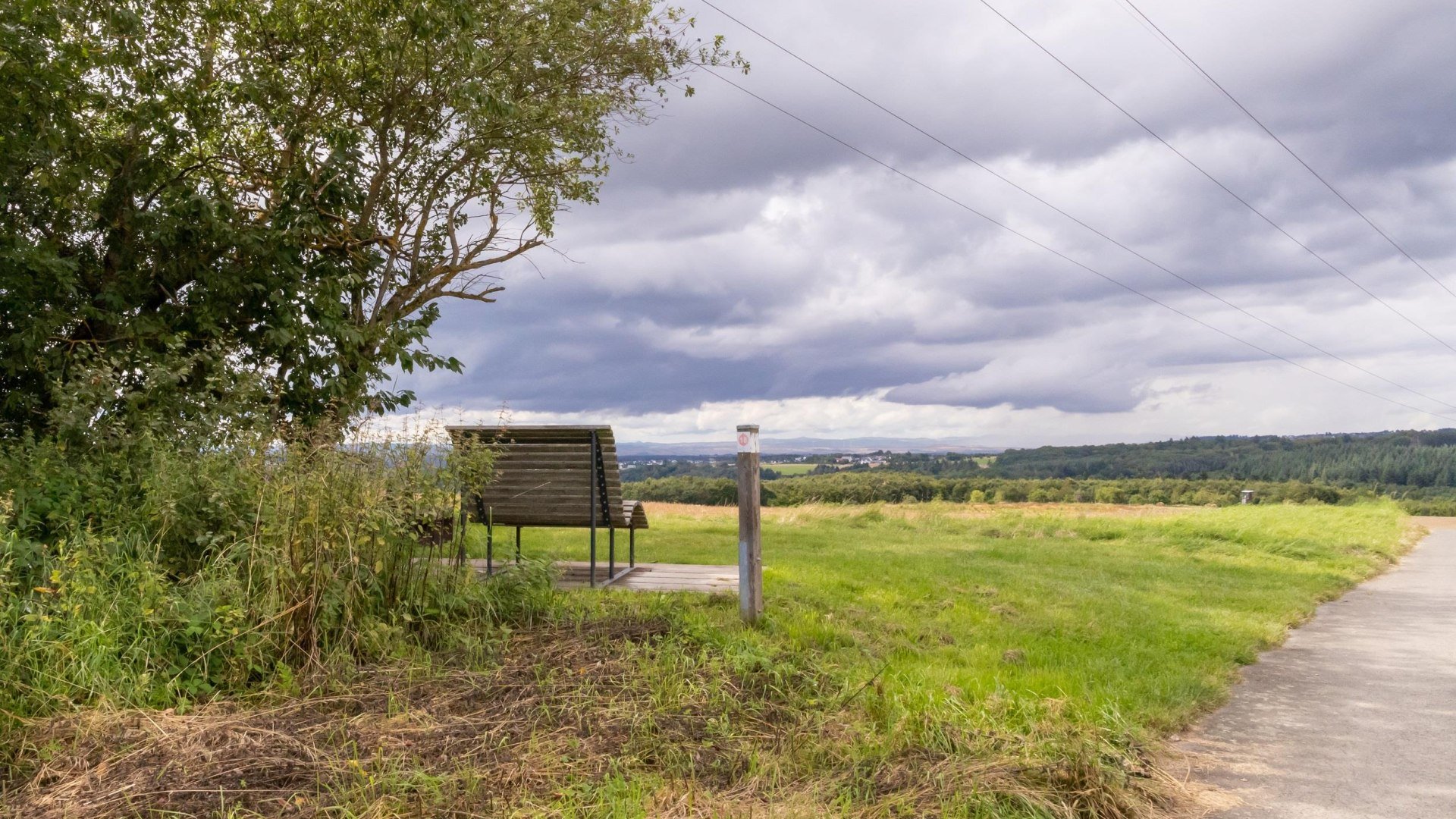 Liegebank am Aussichtspunkt | © S. Mauer Liegebank am Aussichtspunkt | © S. Mauer