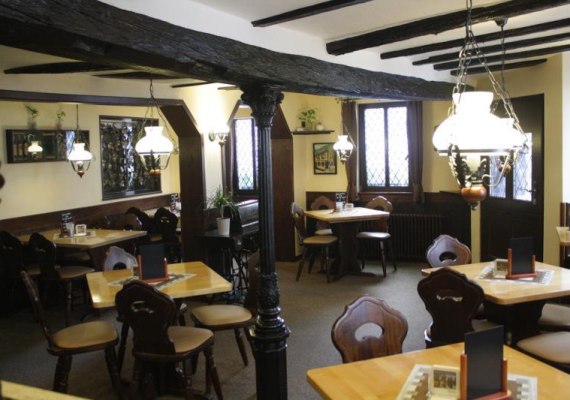 Restauran Zur Krone Gastraum vorne | © Restauran Zur Krone Restauran Zur Krone Gastraum vorne | © Restauran Zur Krone