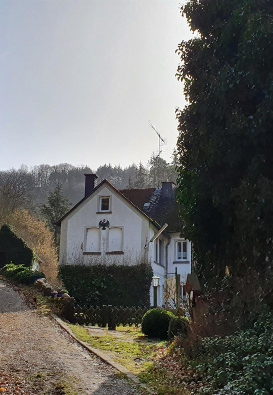 Schulthei&szlig;er M&uuml;hle am Wanderweg | &copy; T. Biersch