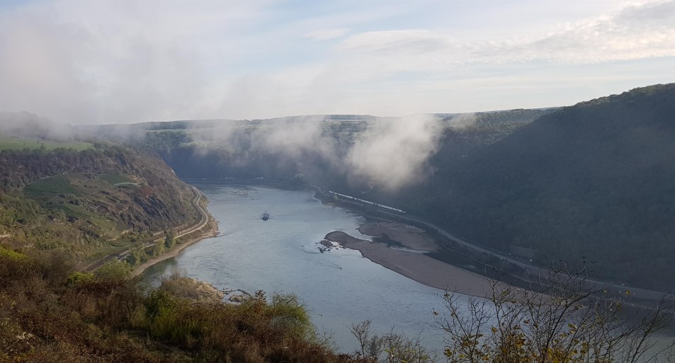 Bank Urbar 1 | &copy; T. Castor