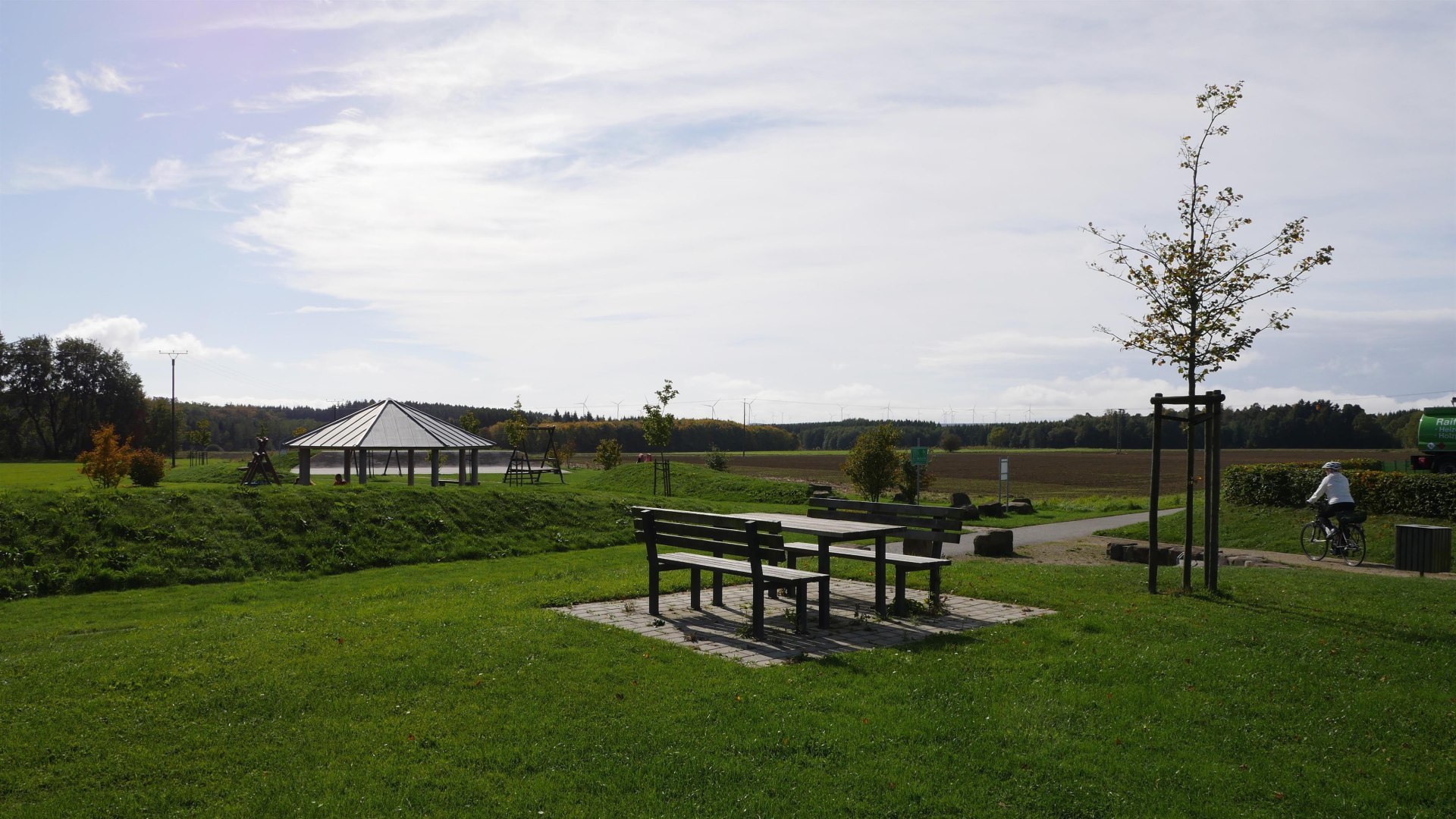 Picknickbank am Spielplatz | © B. Vogt