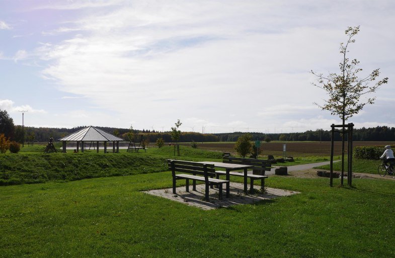 Picknickbank am Radweg | &copy; B. Vogt