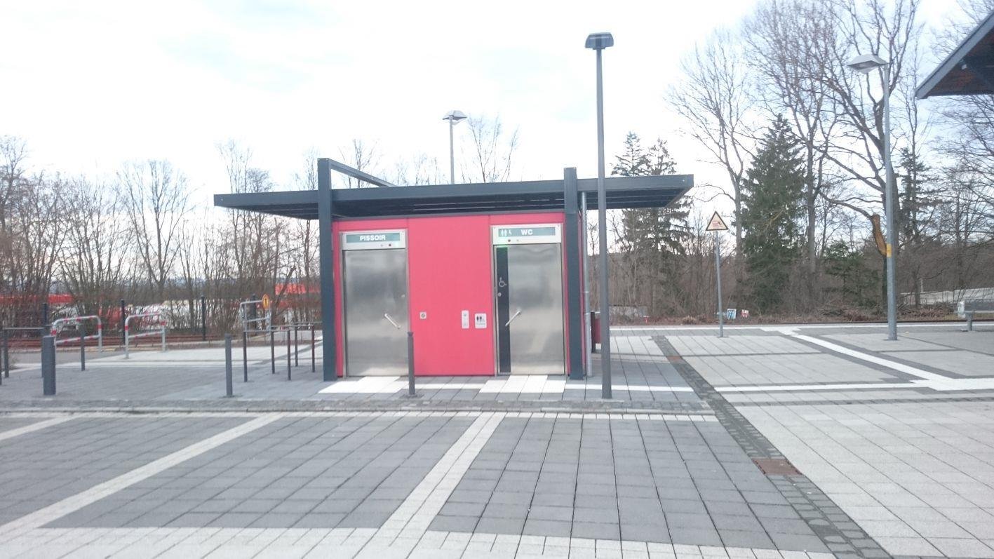 Öffentliche Toiletten Bahnhof Emmelshausen | © Claudia Vogt Öffentliche Toiletten Bahnhof Emmelshausen | © Claudia Vogt