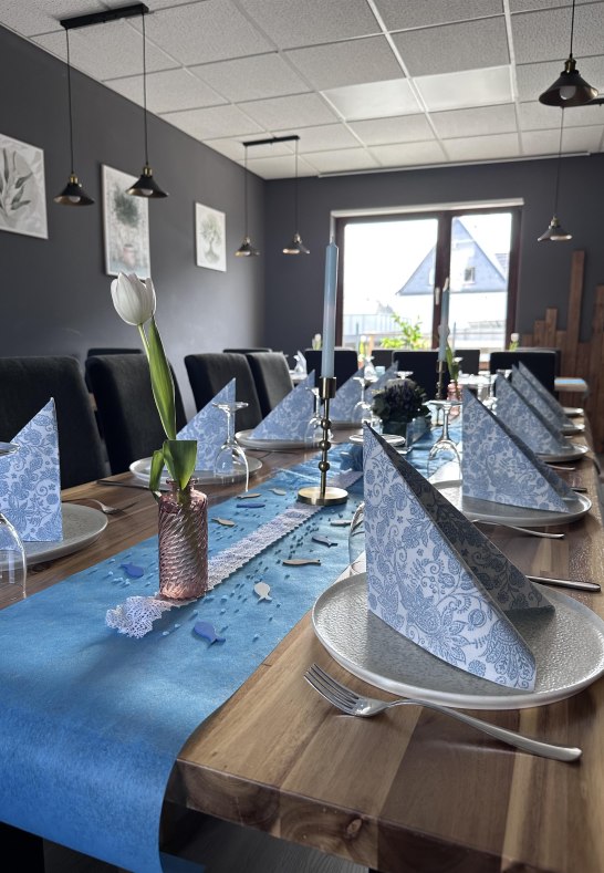 Gedeckte Tafel | &copy; Gersi Tartari