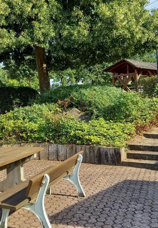 Picknickbank am Zehnthof | © C. Vogt Picknickbank am Zehnthof | © C. Vogt