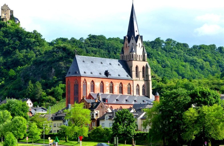 Liebfrauenkirche Au&szlig;enansicht | &copy; Werner Klockner