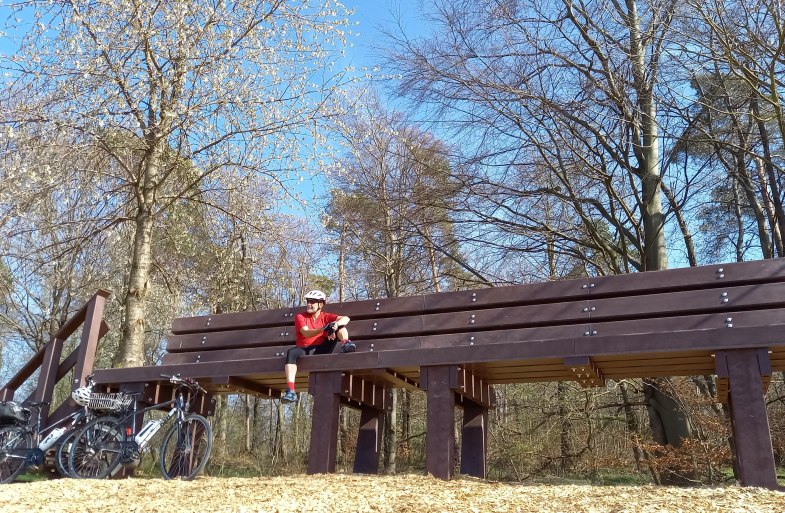 Rast auf der XXL Bank | © C. Vogt Rast auf der XXL Bank | © C. Vogt