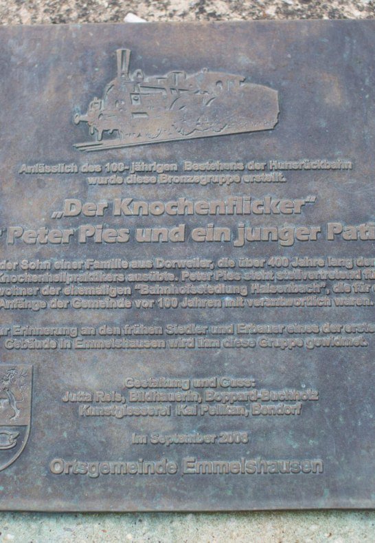 Beschreibung / Knochenflickerdenkmal | © V. Henrich Beschreibung / Knochenflickerdenkmal | © V. Henrich