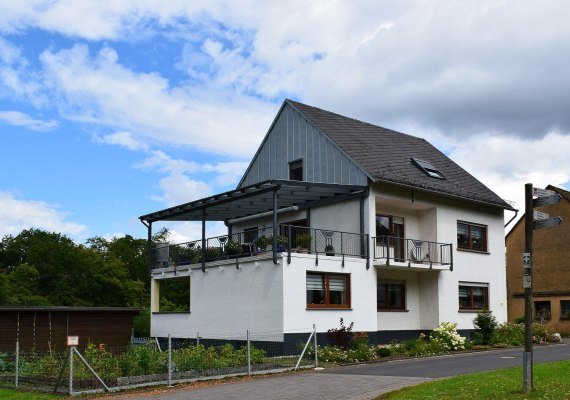 Aussenansicht 2 | &copy; L. R&uuml;ssel