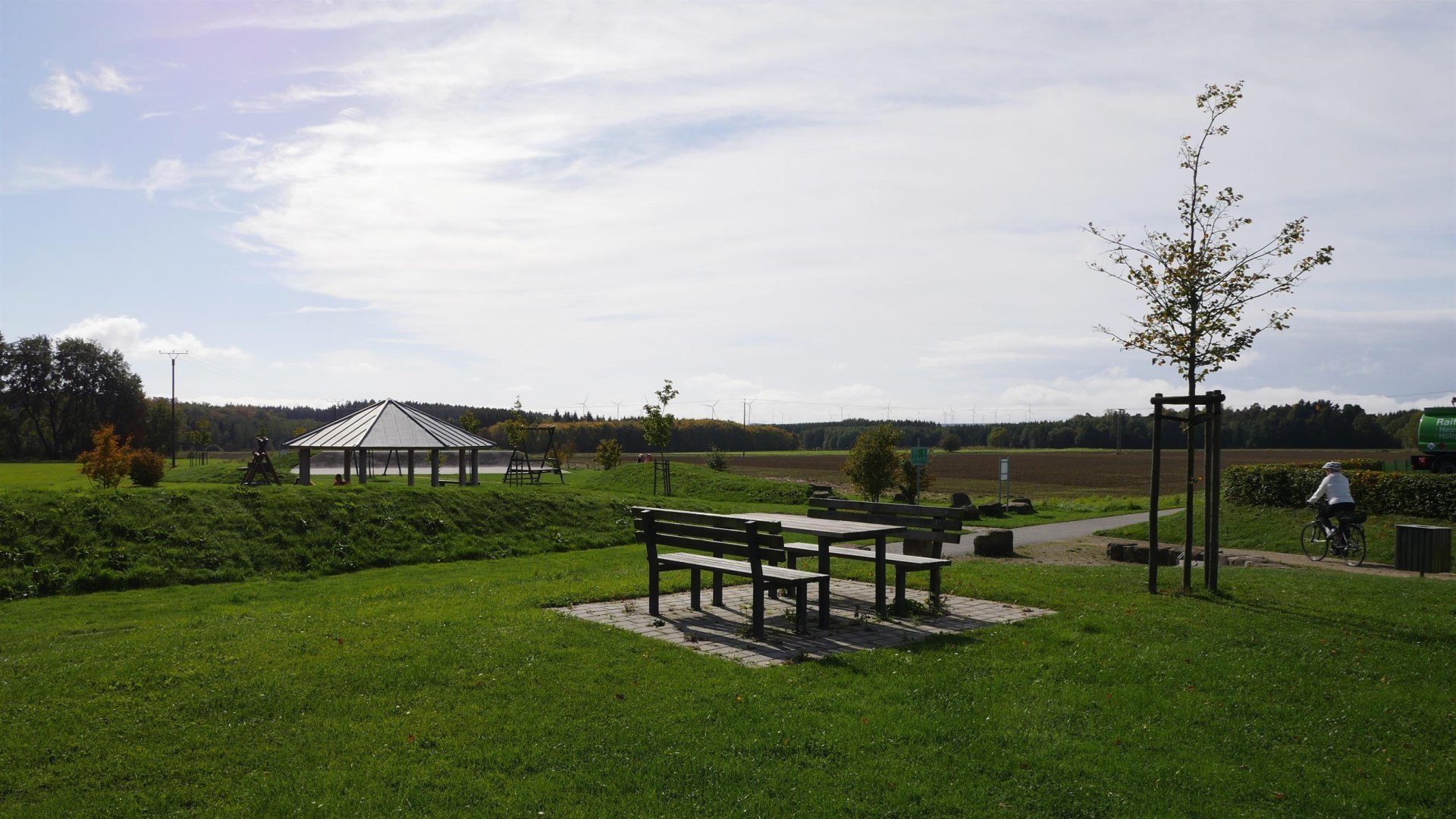 Picknickbank am Radweg | © B. Vogt Picknickbank am Radweg | © B. Vogt