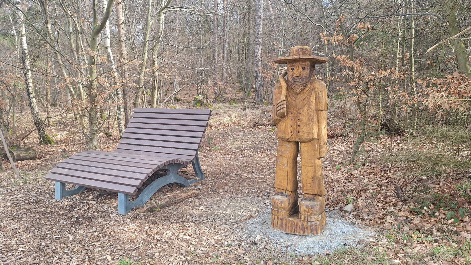 Liegebank -neu- | © T. Biersch