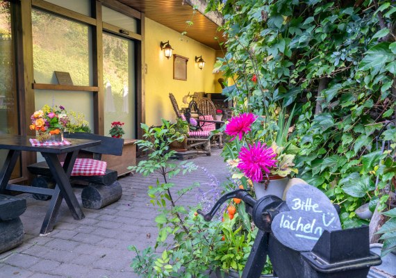 Eingang Hotel und Restaurant | © Elke Dieler