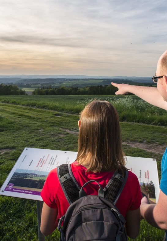 Eifelblick Sonnenuntergang | &copy; Klaus-Peter Kappest - Wanderb&uuml;ro Saar-Hunsr&uuml;ck