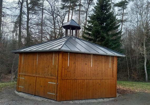 Grillh&uuml;tte am Sportplatz | &copy; C. Vogt