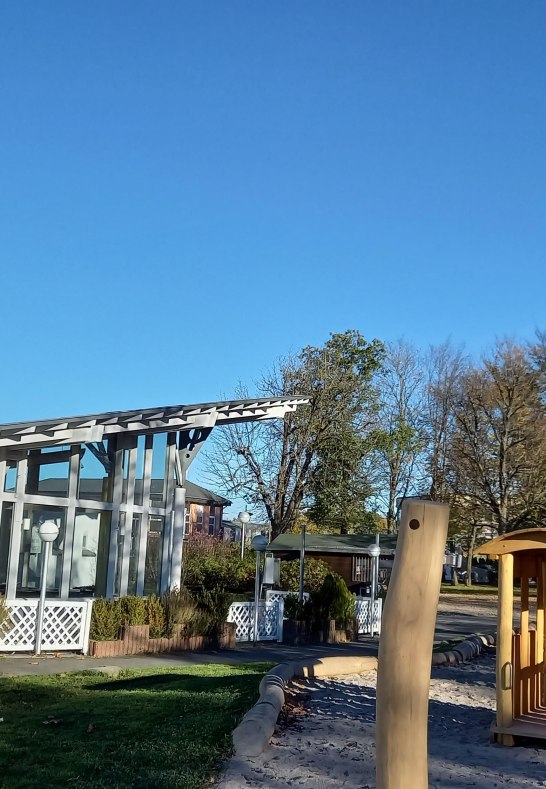 Restaurant mit Spielplatz | © C. Vogt