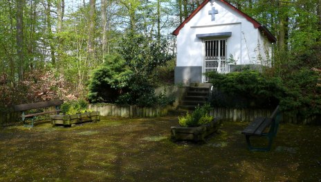 Kapelle mit Vorplatz | &copy; B. Vogt