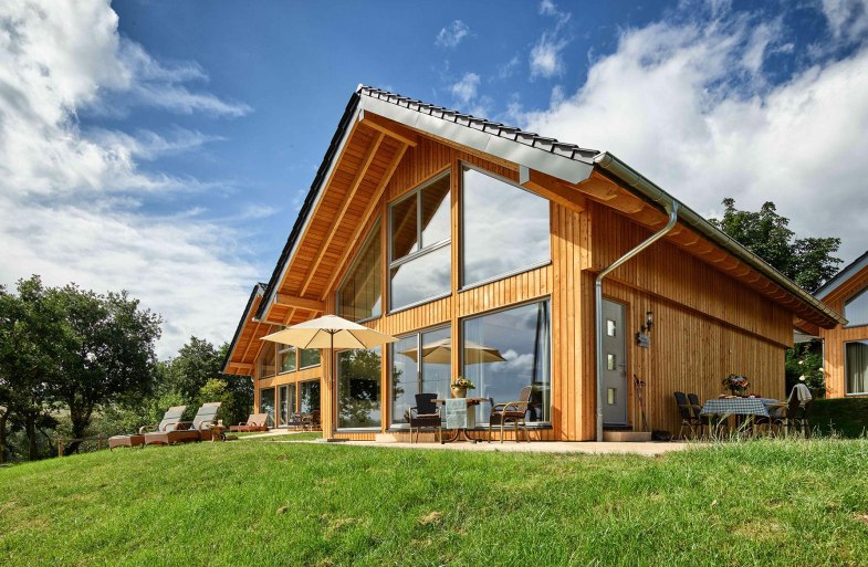 Hof_Hardthoehe_RheinblickChalet_Front | © Hof Hardthöhe