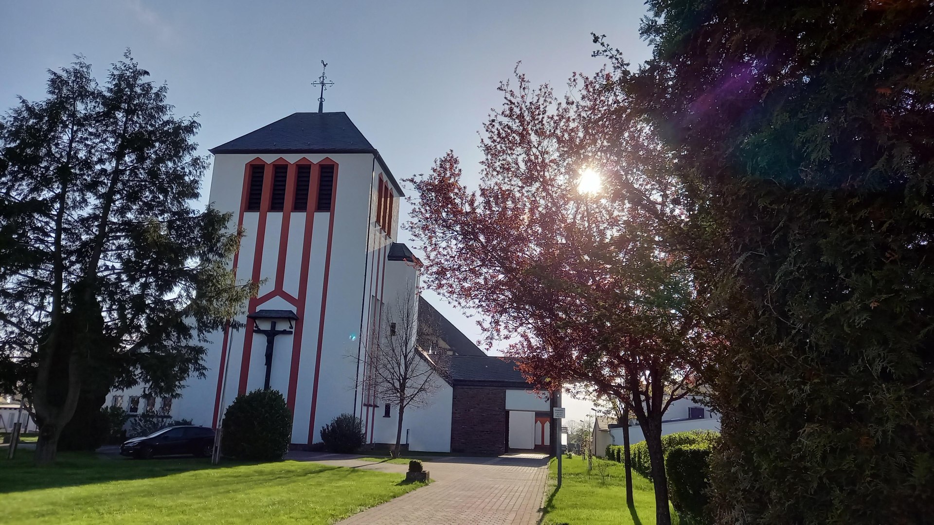 Kirche St. Hildegard | &copy; C. Vogt
