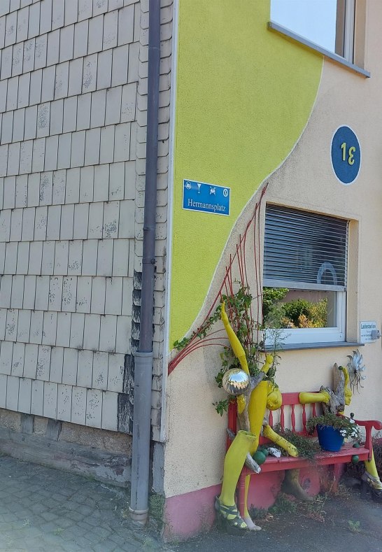 Ruhebank am Hermannsplatz | © T. Biersch Ruhebank am Hermannsplatz | © T. Biersch