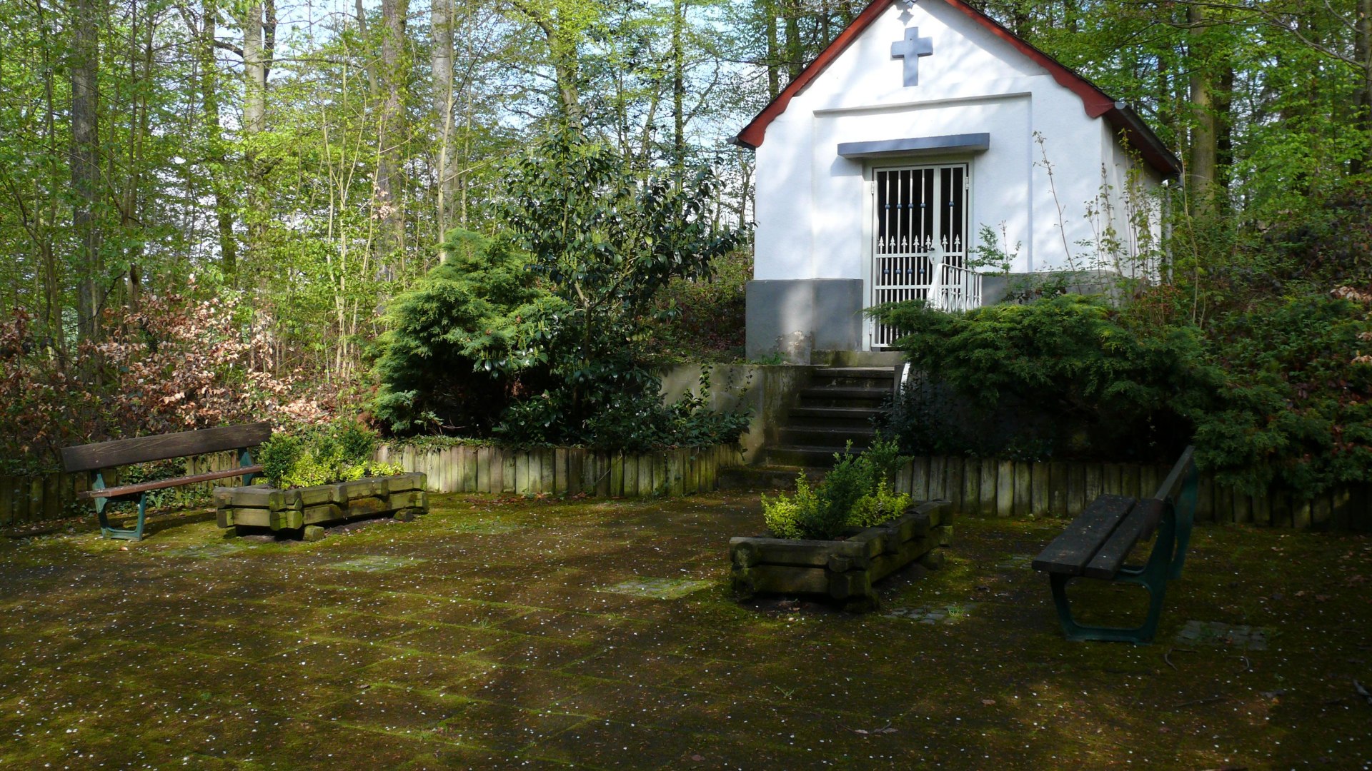 Kapelle mit Vorplatz | © B. Vogt