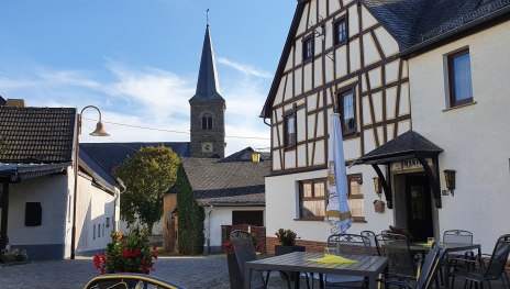 Gasthaus Franze mitten im Dorf | © T. Biersch