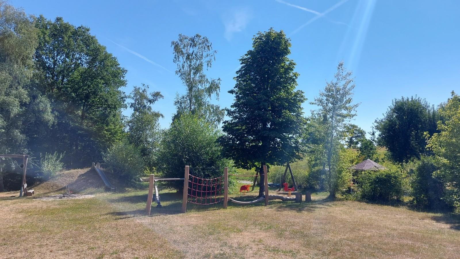 Spielplatz 1 | &copy; B. Vogt