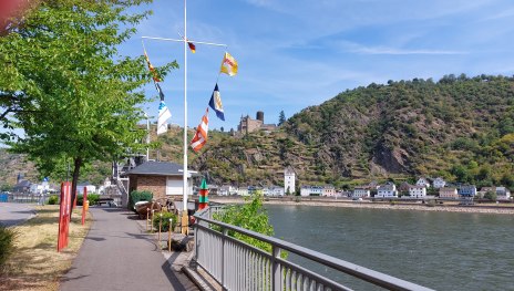 Lotsenmuseum mit Blick auf Burg Katz | © Thomas Biersch