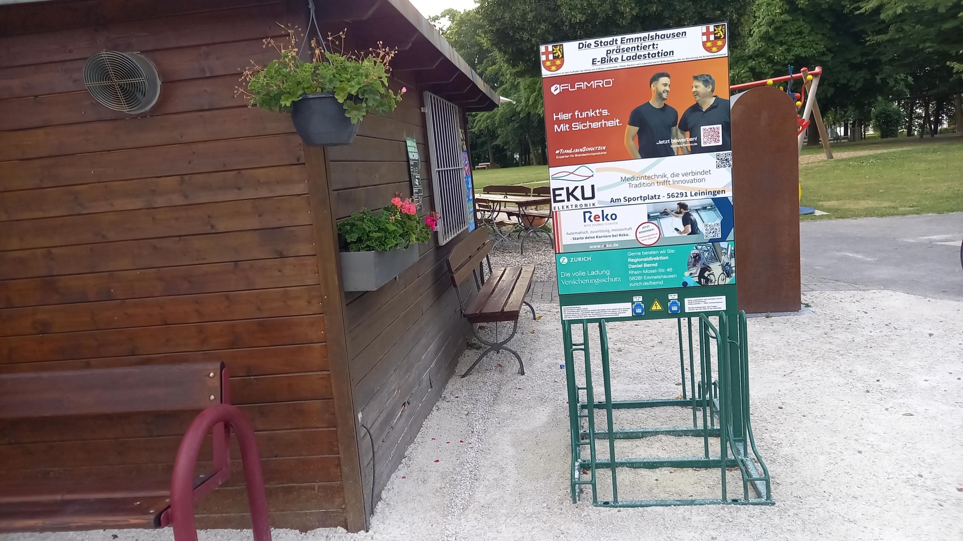 Ladestation f&uuml;r E-Bikes | &copy; C. Vogt