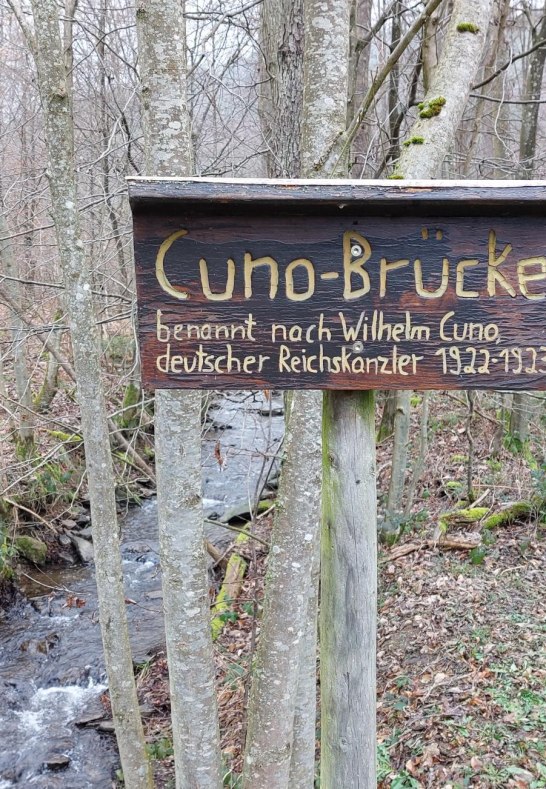 Brückenschild am Niederbach | © T. Biersch Brückenschild am Niederbach | © T. Biersch