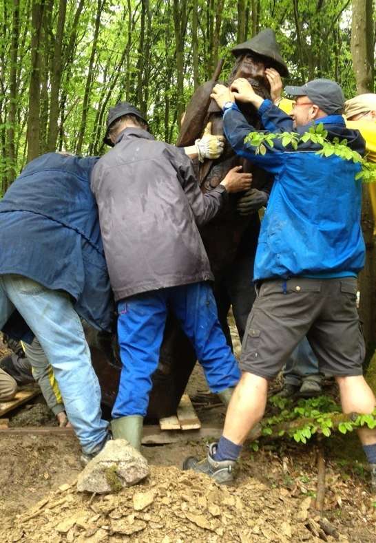 Aufstellen des Hampit | &copy; TI Hunsr&uuml;ck-Mittelrhein
